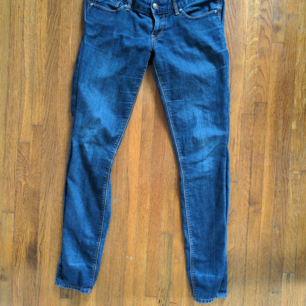 Express Jeans {Size: 4 Regular, Low Rise, Slim Fit}